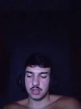 Cam4 Free Live Porn of robsonhaha