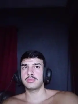 Cam4 Live Sex Cam of robsonhaha