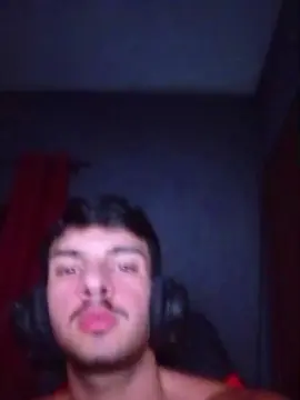 Cam4 Free Porn Cam of robsonhaha