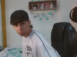 Cam4 Best Webcam of DraxBlade