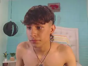 Cam4 Free Live Porn of DraxBlade