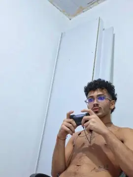 Cam4 Private Sex Chat of ApolloRJ_