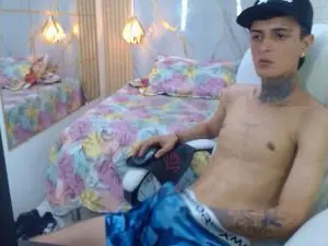 Cam4 Adult Video Chat of benjamin_anthon