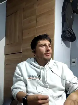 Cam4 Watch Live Sex Cams of Esteban19PG