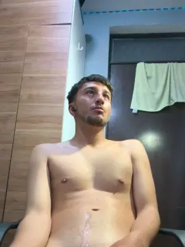 Cam4 Best live sex cam show of Esteban19PG