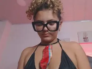 Cam4 Watch Live Sex Cams of giia_monroe