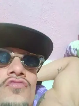 Cam4 Free Live Porn of Dotpretin