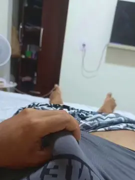 Cam4 Nude Webcam of Hugook