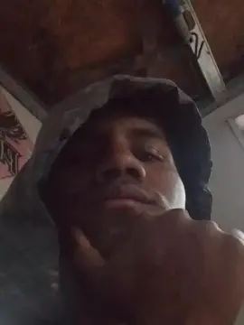Cam4 Free Live Porn of Negrpervetido22