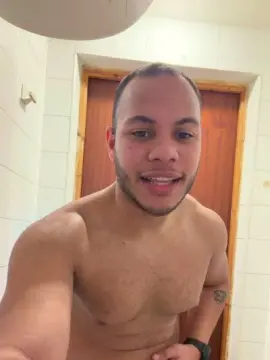 Cam4 Live Sex Cam of POTRO_latino2