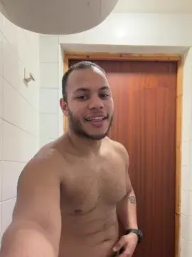 Cam4 Best Webcam of POTRO_latino2