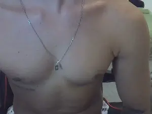 Cam4 Live Sex Cam of brazilianjapa2