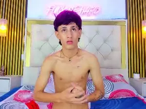 Cam4 Adult Webcam of Just18Jake1