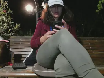 Cam4 Watch Live Sex Cams of French_Claire25