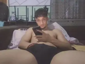 Cam4 Free Porn Cam of moritoxxl