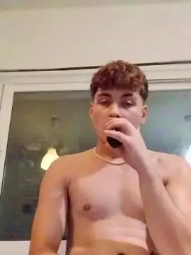 Cam4 Watch Live Sex Cams of Salvatore2008