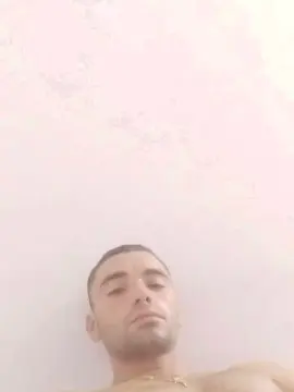 Cam4 Free Live Porn of tommy2448