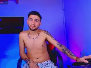 Cam4 Nude Webcam of Jey_dirty_777