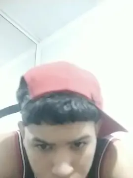 Cam4 Live Sex Cam of boy_hot33