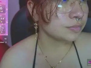 Cam4 Sex Cam of littlee_red