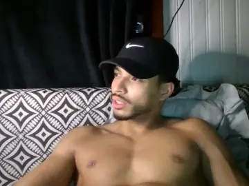 Cam4 Free Porn Cam of Tomtresor