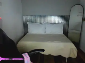 Cam4 Live Porn of Little_Alii