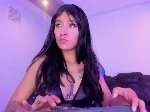 Cam4 Nude Webcam of jessi_lemus_