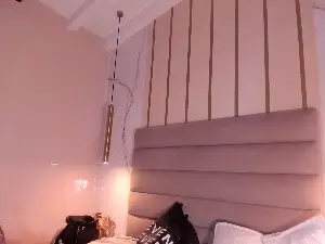 Cam4 Free Live Porn of IsabelaStefano