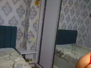 Cam4 Watch Live Sex Cams of LylianRosse