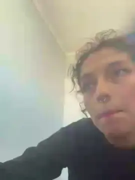 Cam4 Free Porn Cam of lamalasuerte444