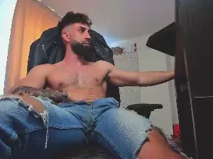 Cam4 Free Porn Cam of liamlordparty