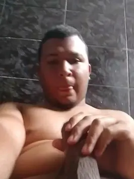 Cam4 Free Live Porn of Negrocaliente1