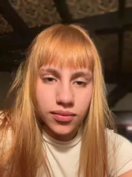 Cam4 Sex Cam of saraangelafern1