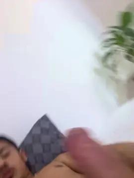 Cam4 Adult Video Chat of lrodrigues1