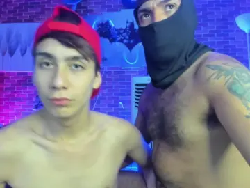 Cam4 Free Porn Cam of Michael_twink_