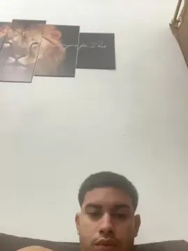 Cam4 Adult Webcam of hugo7084