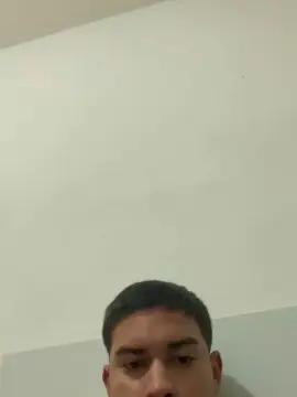 Cam4 Nude Webcam of hugo7084