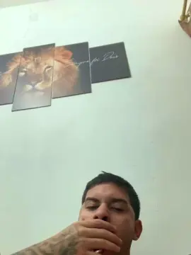 Cam4 Watch Live Sex Cams of hugo7084