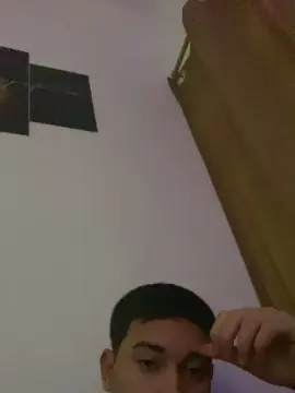 Cam4 Adult Webcam of hugo7084