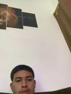 Cam4 Sex Cam of hugo7084