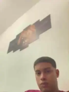 Cam4 Adult Webcam of hugo7084