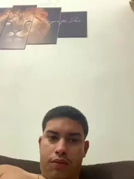 Cam4 Sex Cam of hugo7084