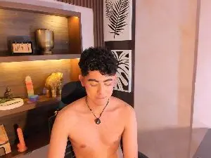 Cam4 Best Webcam of Dominic_Jay
