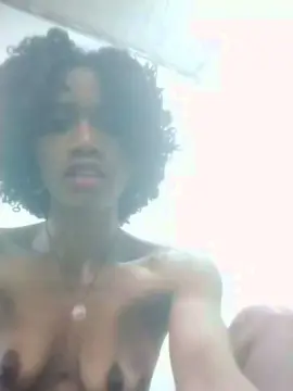 Cam4 Sex Cam of EmillieG