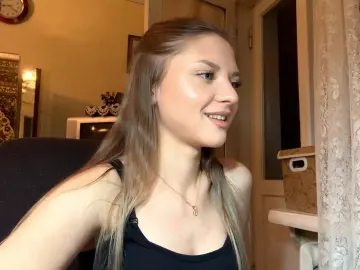 Cam4 Live Porn of LonaDahline