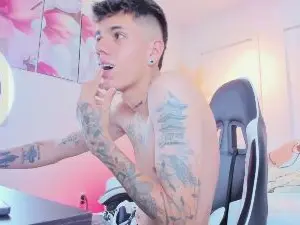 Cam4 Sex Chat of tommy_valverde