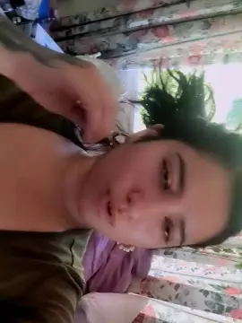 Cam4 Private Sex Chat of KreepyH0e_