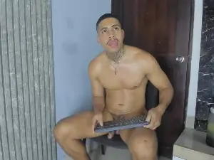 Cam4 Adult Webcam of drake_hott_