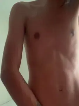 Cam4 Adult Video Chat of Antoninovinho18