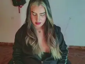 Cam4 Nude Webcam of AriaaSexy